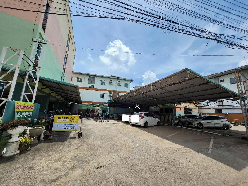 Beyond 21 Hotel image