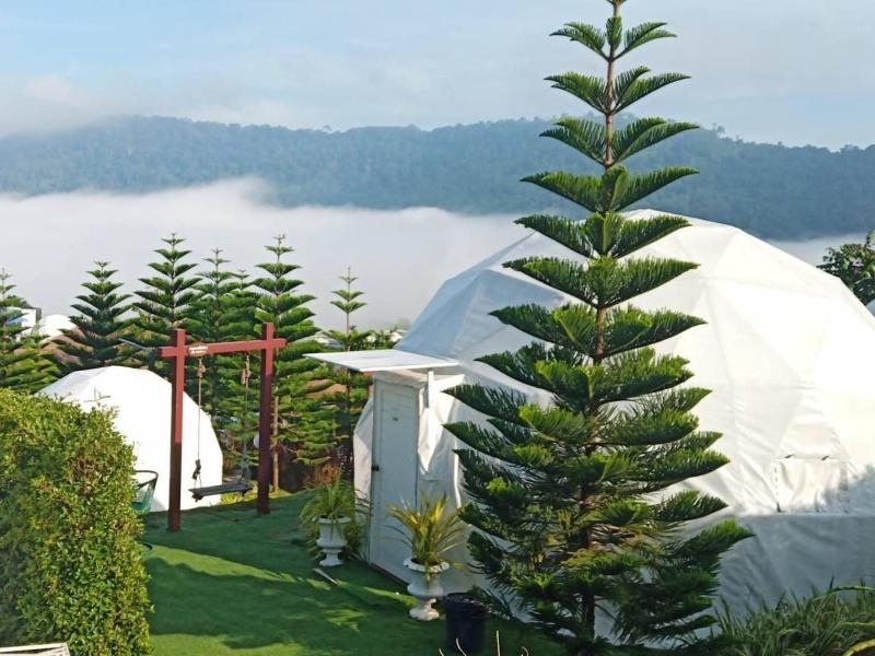 Stratus Resort