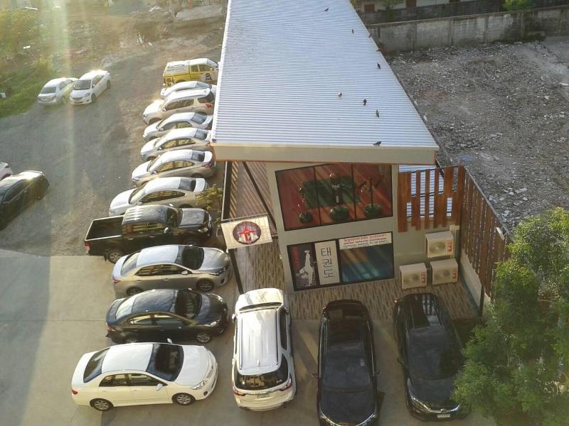Tone Condorent Hotel image