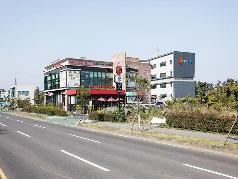 Ra Tourist Hotel