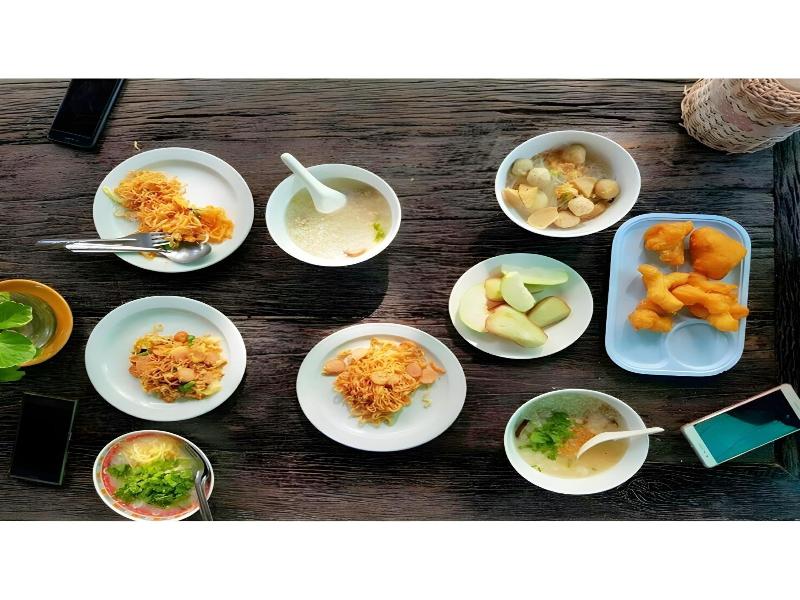 Ruennamyen Resort Amphawa image