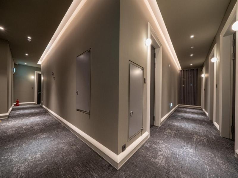 Hotel Libre image