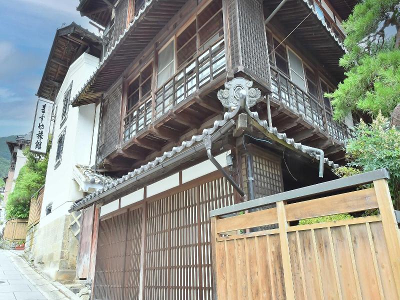 Tazawa Onsen Masuya Ryokan image