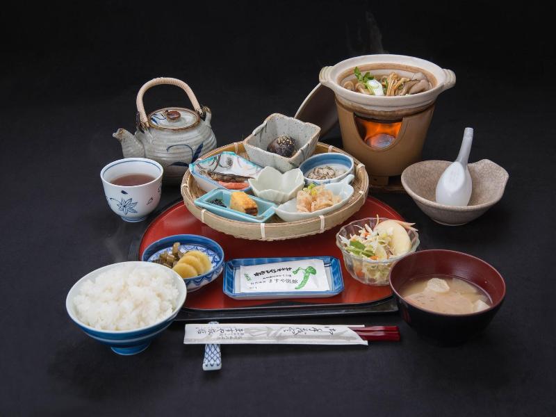 Tazawa Onsen Masuya Ryokan image