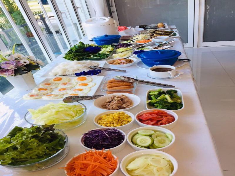 The White Village Ranong Resort — restaurant