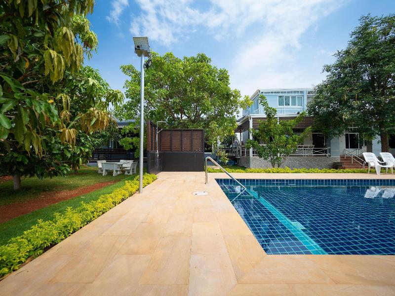 Baan Tem Jai Khao Yai