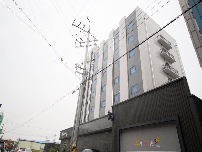 Iksan Fourseason Motel