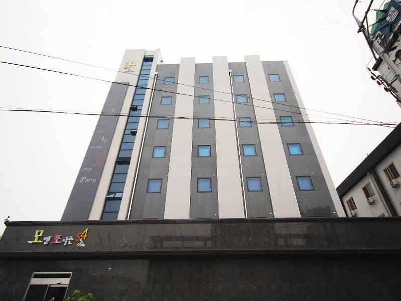 Iksan Fourseason Motel