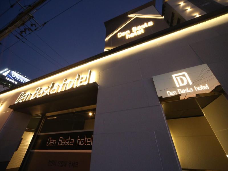 Den Basta Hotel image