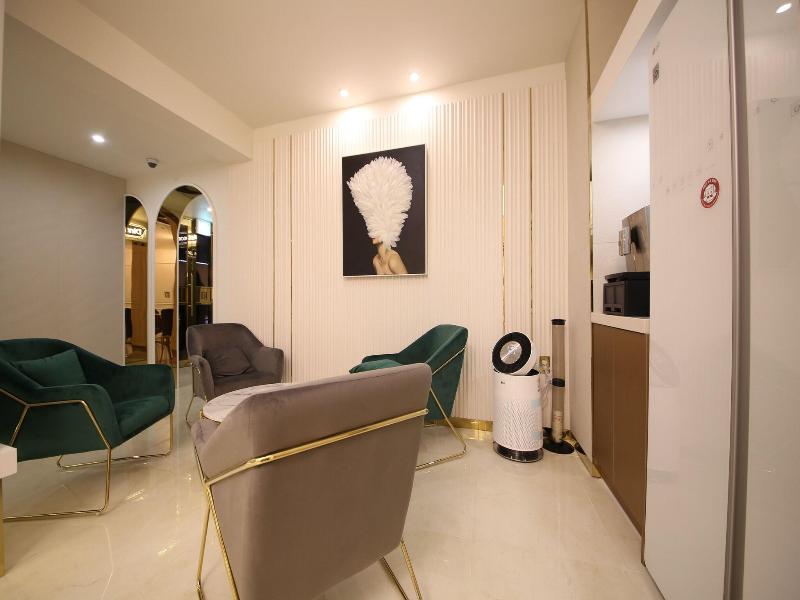 Den Basta Hotel image