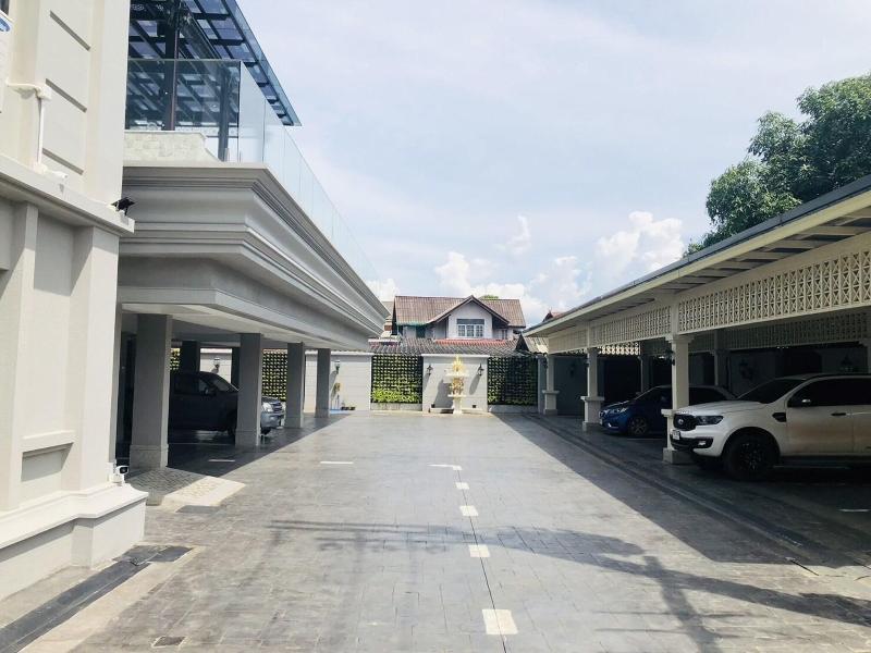 Huern Kan Thong Hotel image