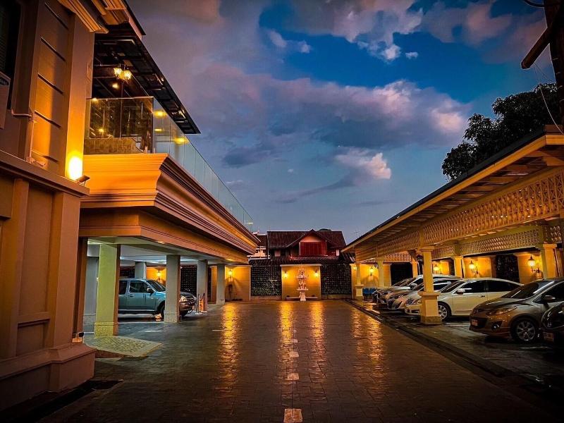 Huern Kan Thong Hotel image