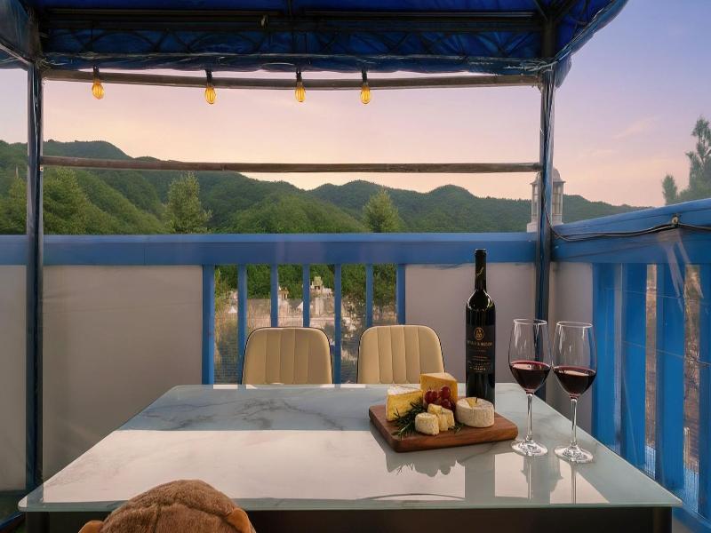 Chuncheon Dogandstay image