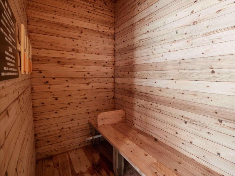 Cabin Hotel Constant Naha image
