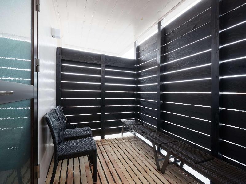 Cabin Hotel Constant Naha image