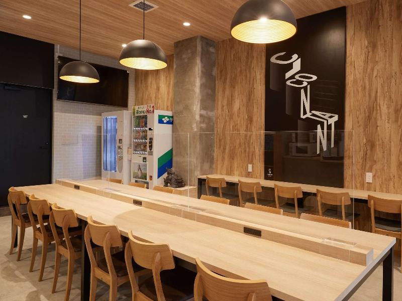 Cabin Hotel Constant Naha image