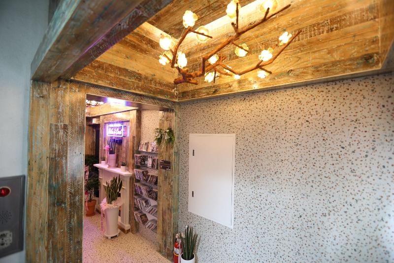 Hotel February Dongdaegu image
