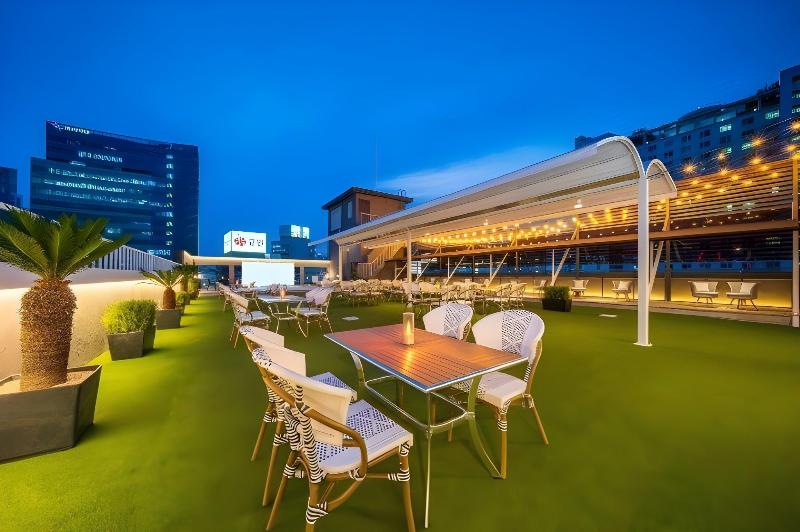 Hotel February Dongdaegu image