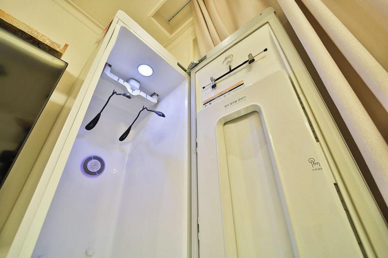 Hotel February Dongdaegu image