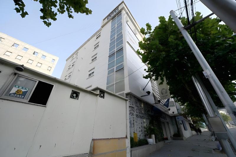 Hotel February Dongdaegu image
