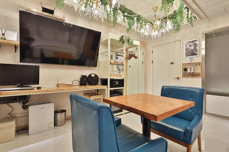 Hotel February Dongdaegu image