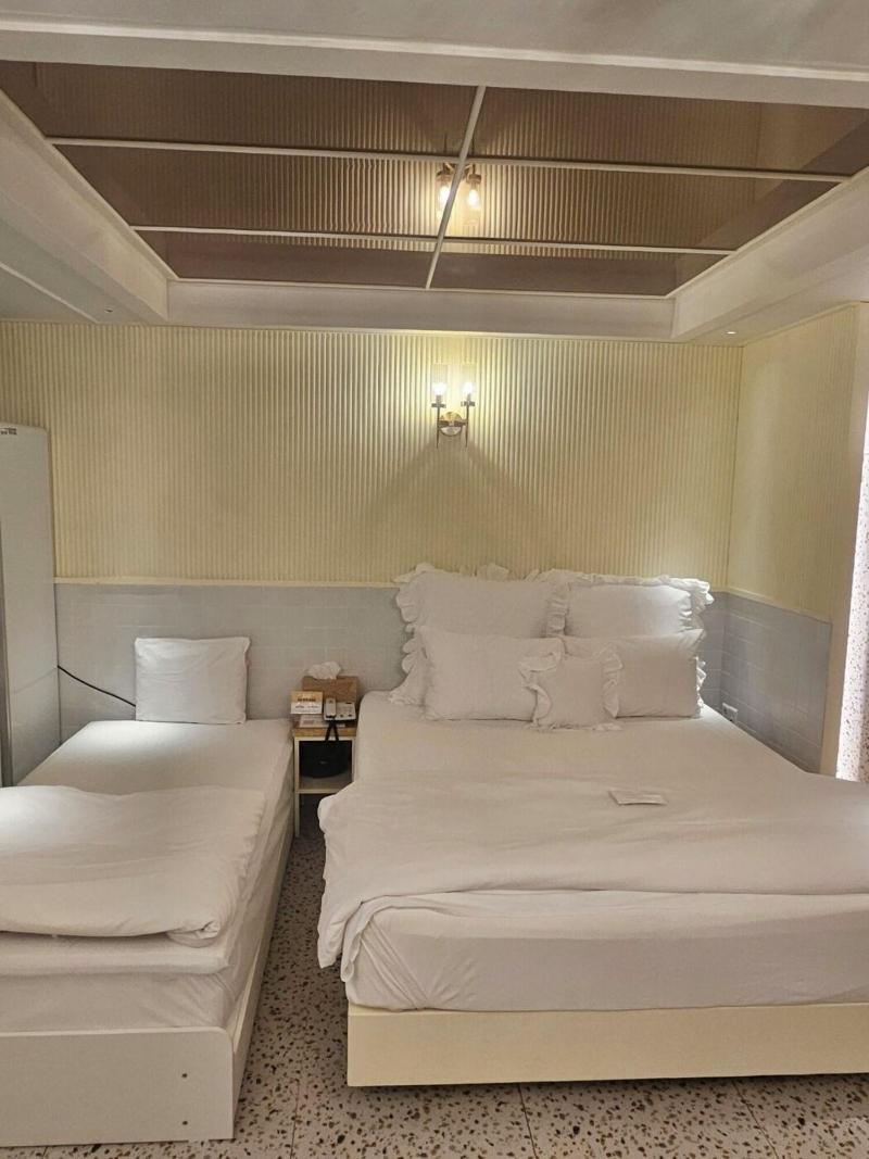 Hotel February Dongdaegu image