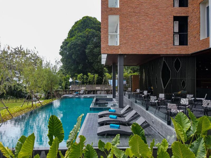 Vela Dhi Nakhon Phanom
