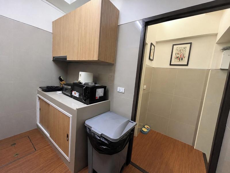 Homies Ratchada Hotel image