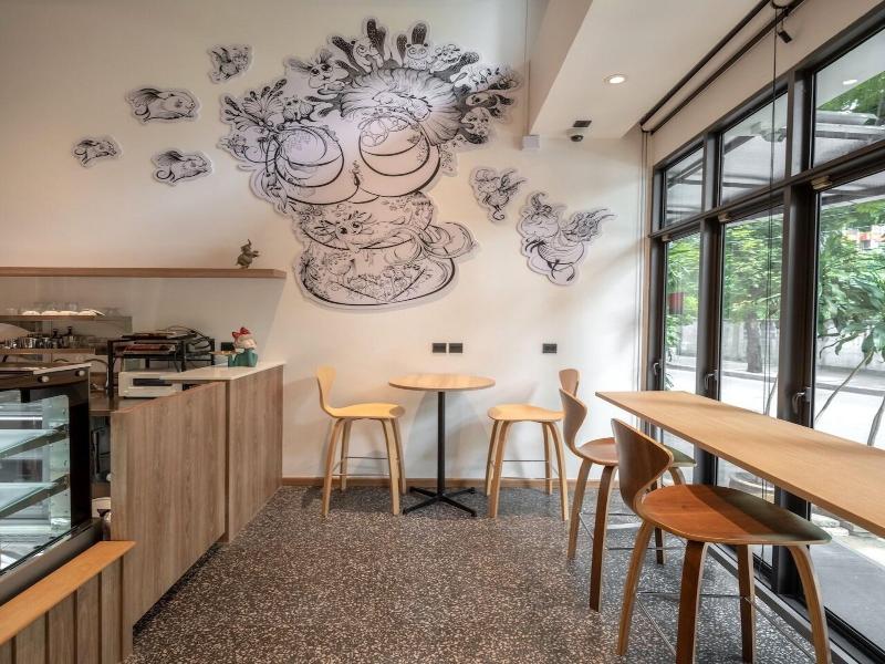 Zen Master Hotel image