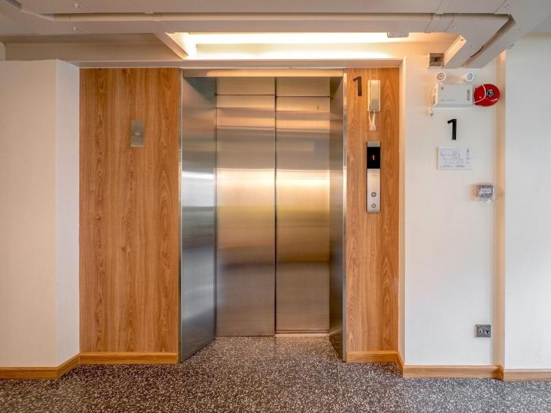 Zen Master Hotel image