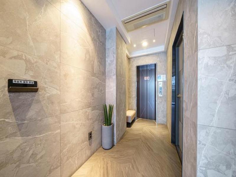 Jeonju Seosin Dong Hotel Azit — photo 14