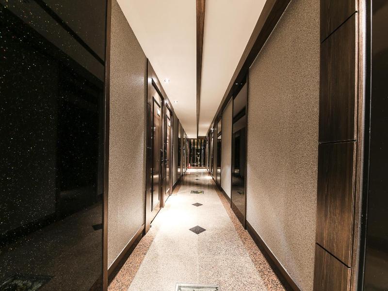 Jeonju Seosin Dong Hotel Azit — photo 15