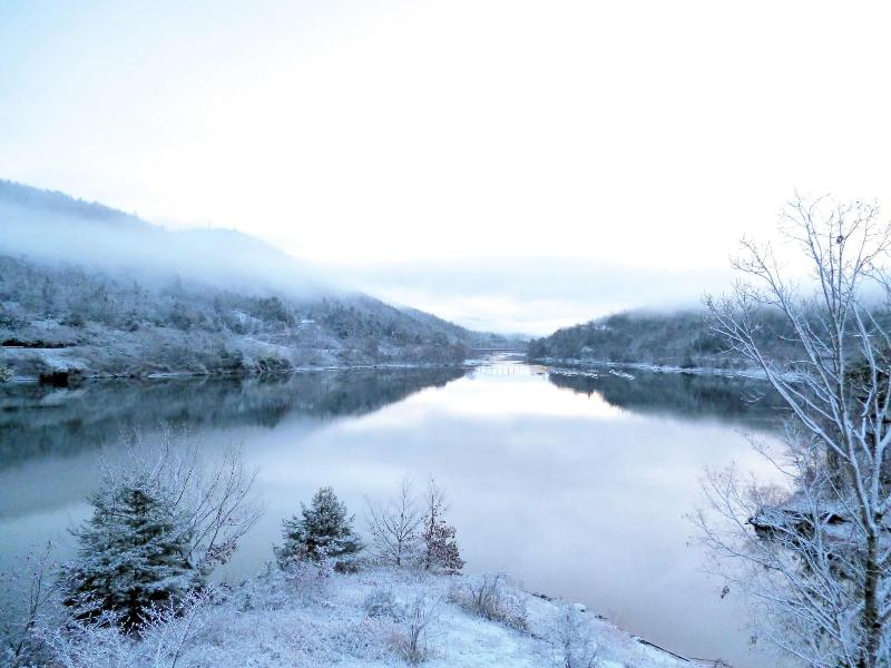 Hakuryuko Resort image