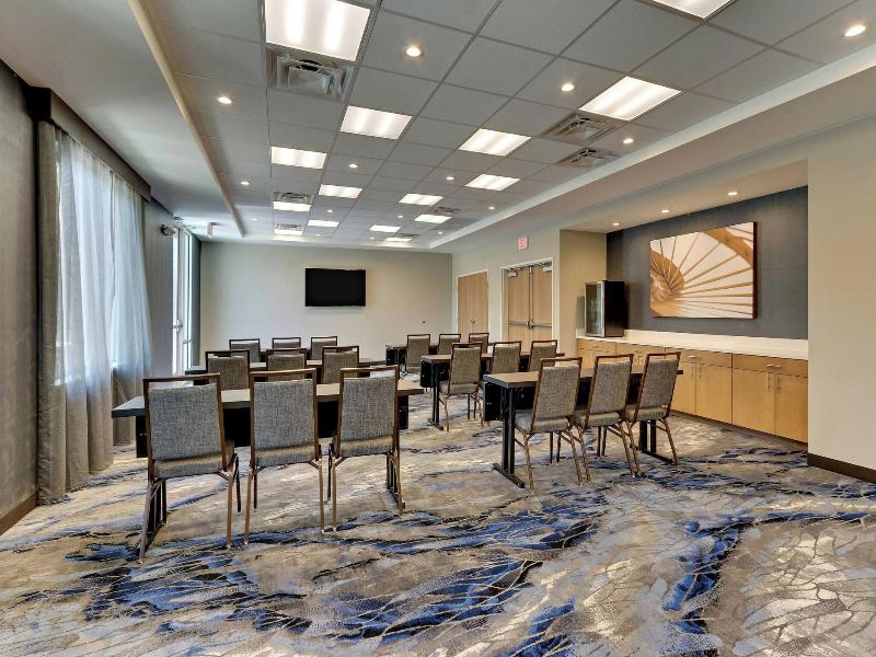 Fairfield Inn Suites By Marriott Dallas Love Field image