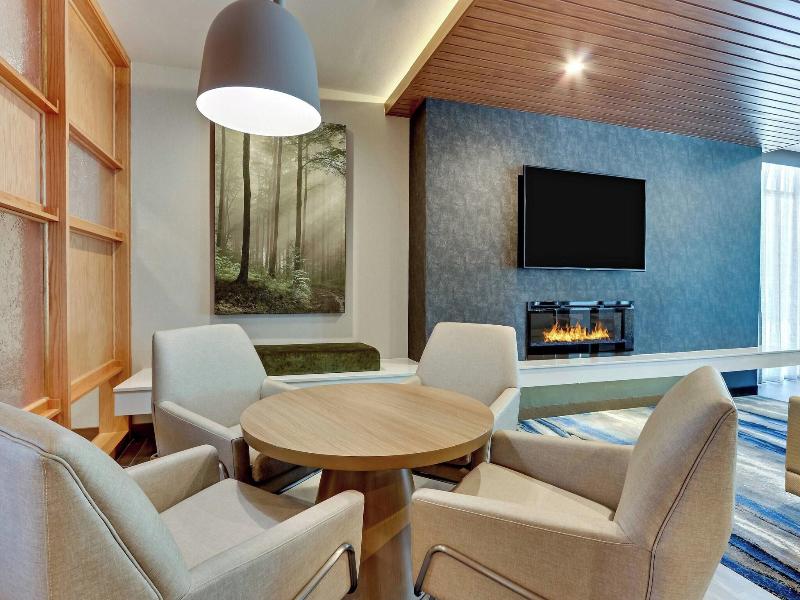 Fairfield Inn Suites By Marriott Dallas Love Field image