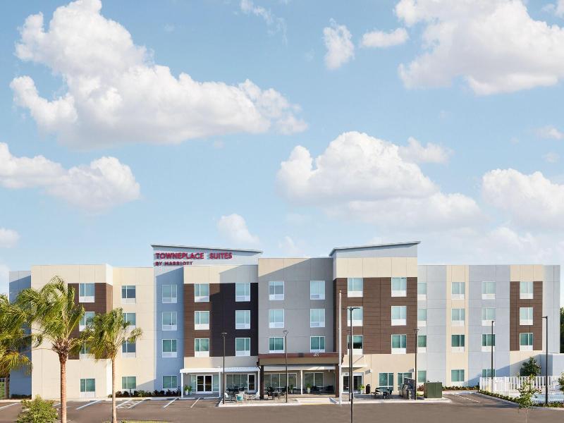Towneplace Suites By Marriott Plant City image