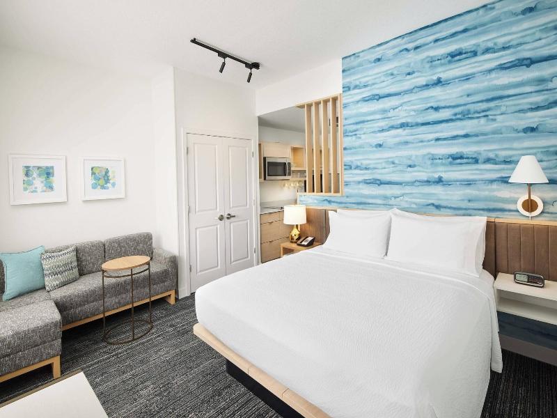 Towneplace Suites By Marriott Plant City image