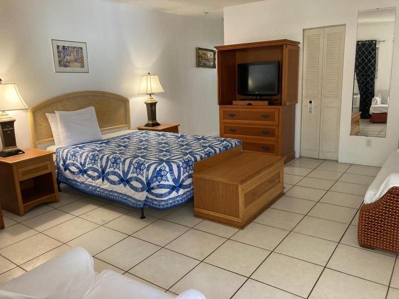 Richard S Motel Studio image
