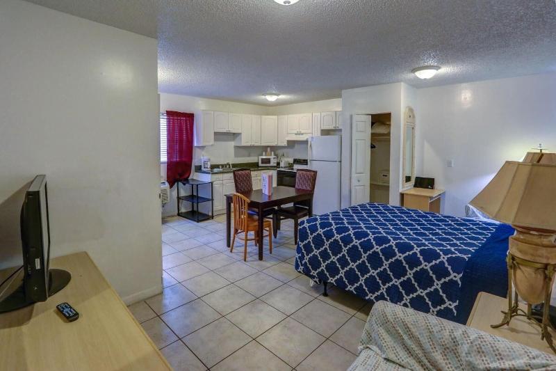 Richard S Motel Studio image
