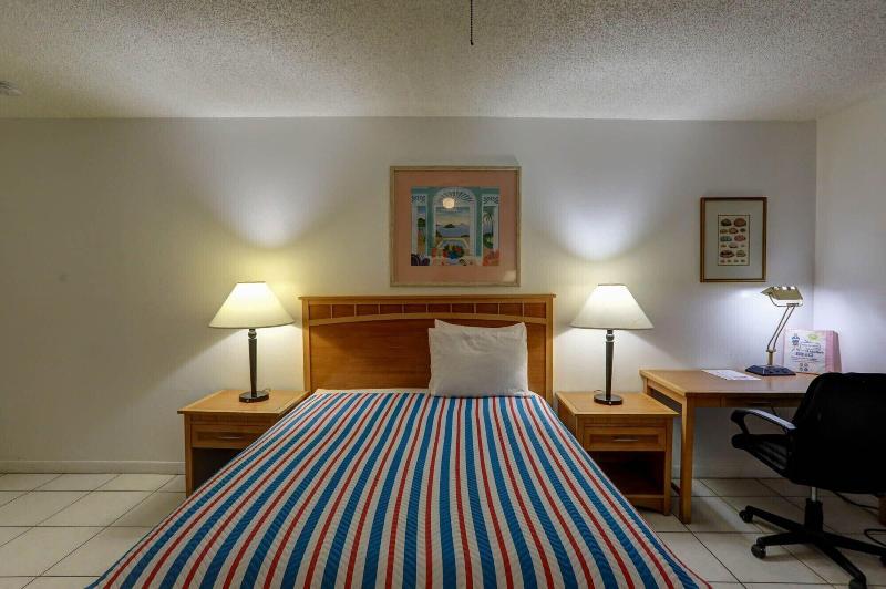 Richard S Motel Studio image