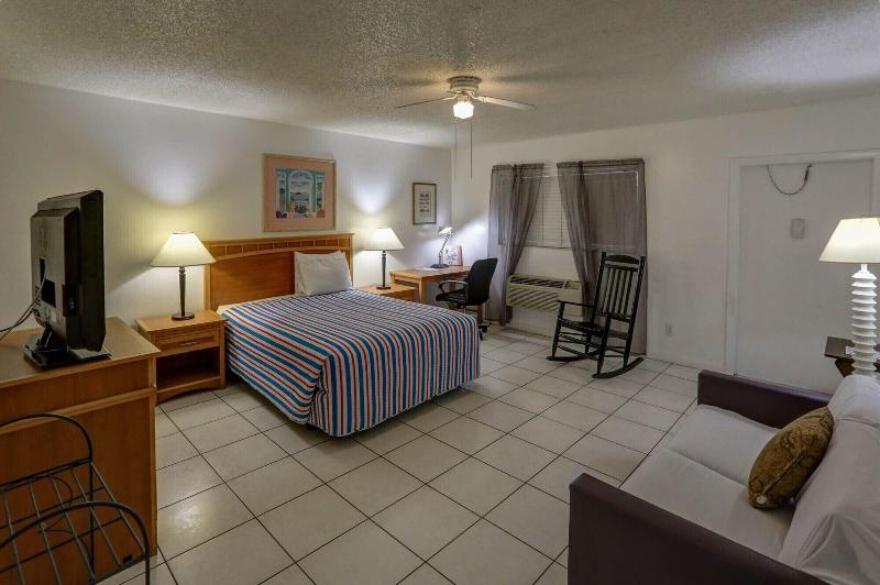 Richard S Motel Studio image
