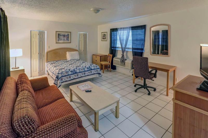 Richard S Motel Studio image