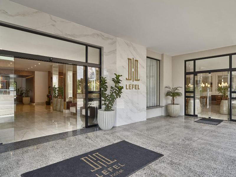 Lefel Hotel