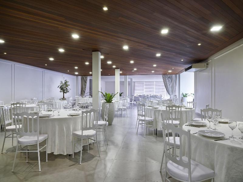 Lefel Hotel