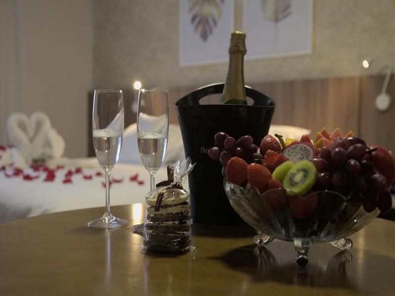 Lefel Hotel