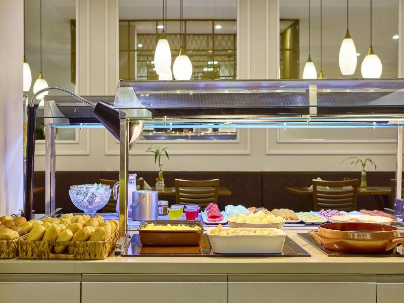Lefel Hotel