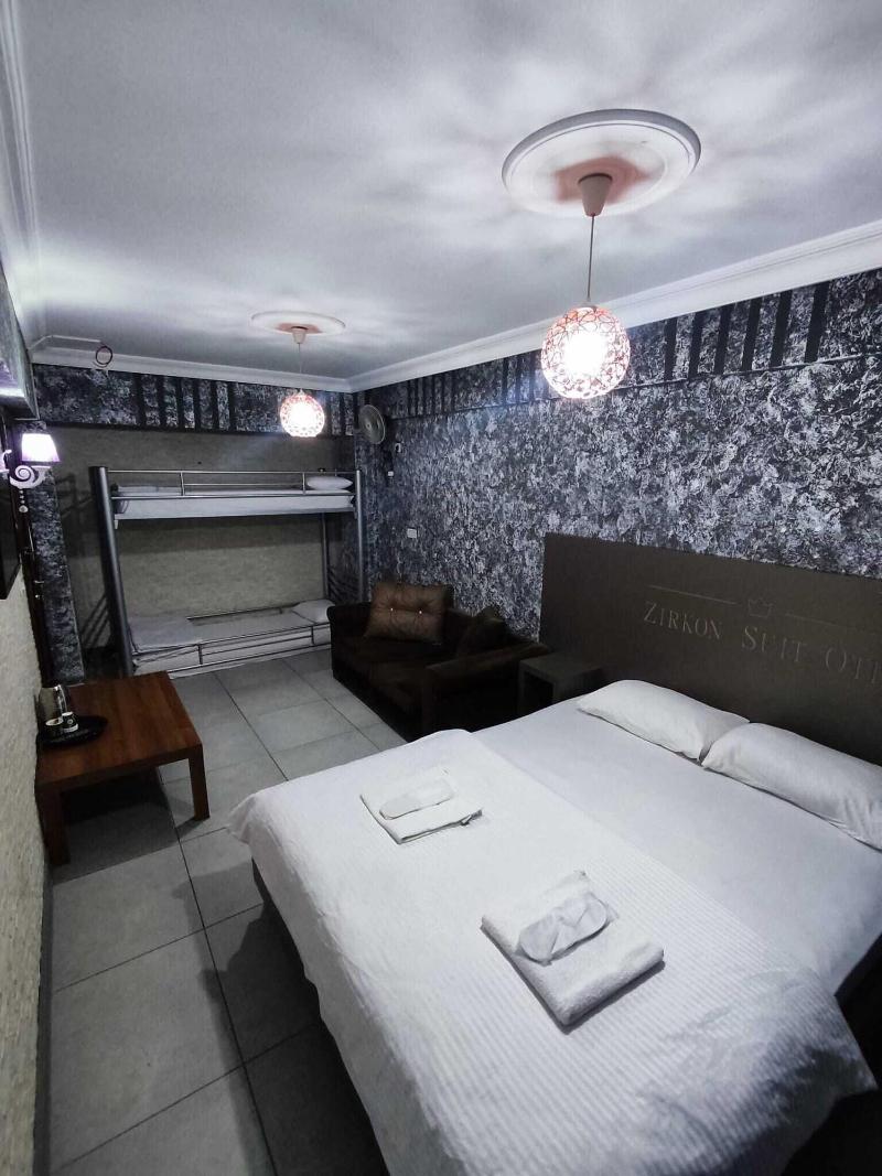 Zirkon Suit Otel image
