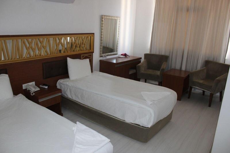 Ga L Otel image