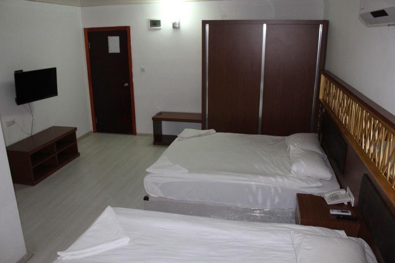 Ga L Otel image