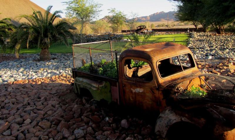 Elegant Desert Lodge image